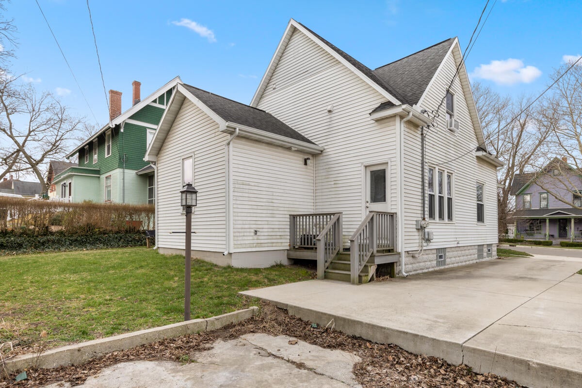 Property thumbnail image