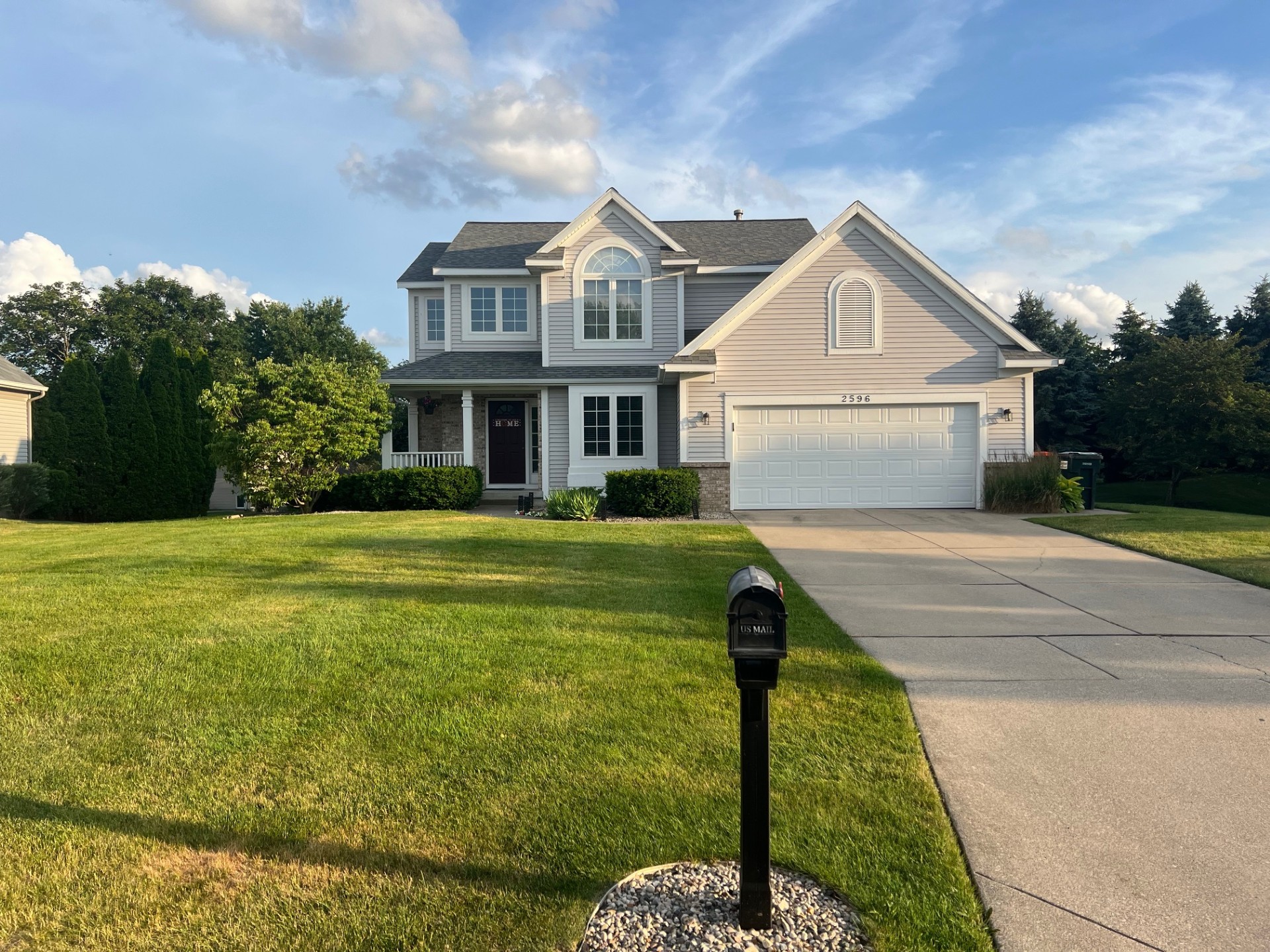 Property main image